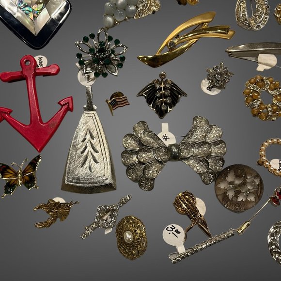 Huge Lot Vintage Brooches Pins Womens Jewelry - Picture 2 of 14